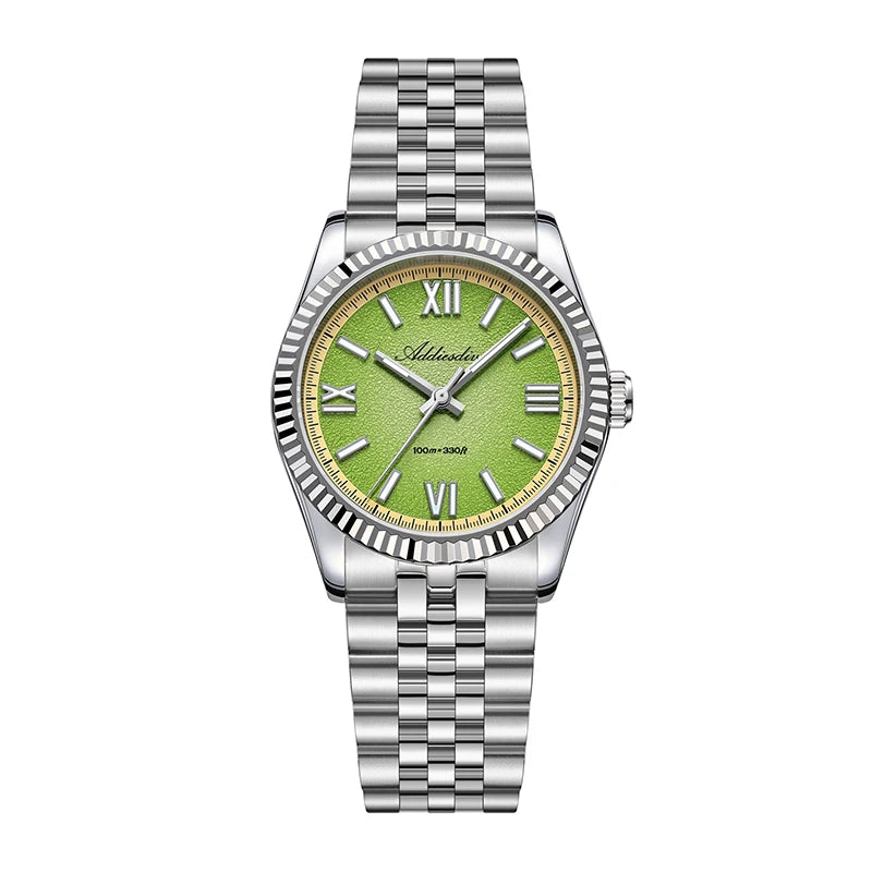 AD2535, La Précision en Habit