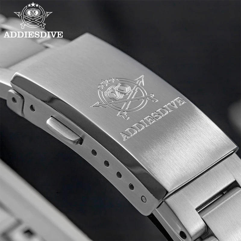 AD2521, L’Élégance Silencieuse