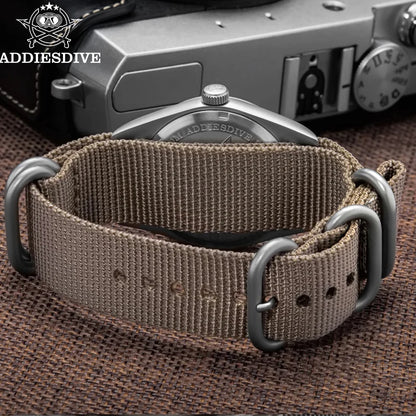 AD2079, l’Élégance Vintage au Format Compact