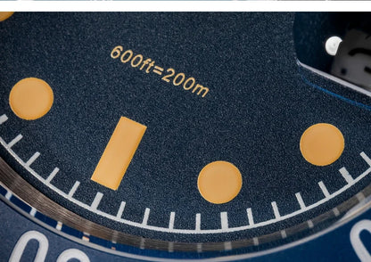 AD2054, La Masse du Silence