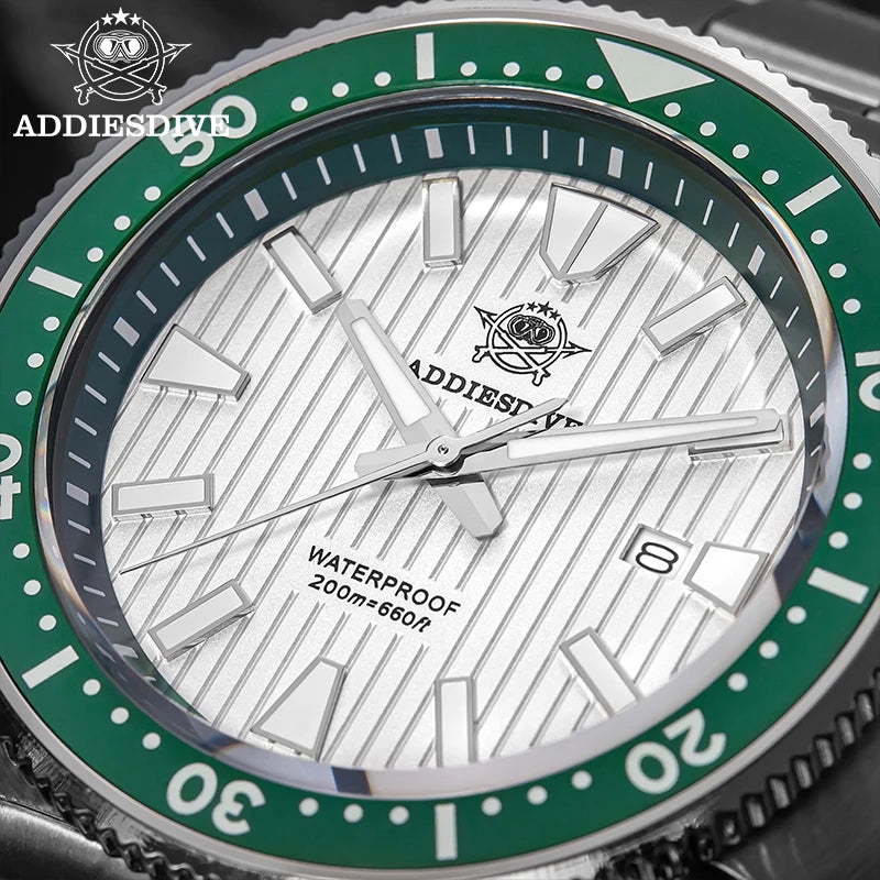 AD2507, la Plongée en Costume