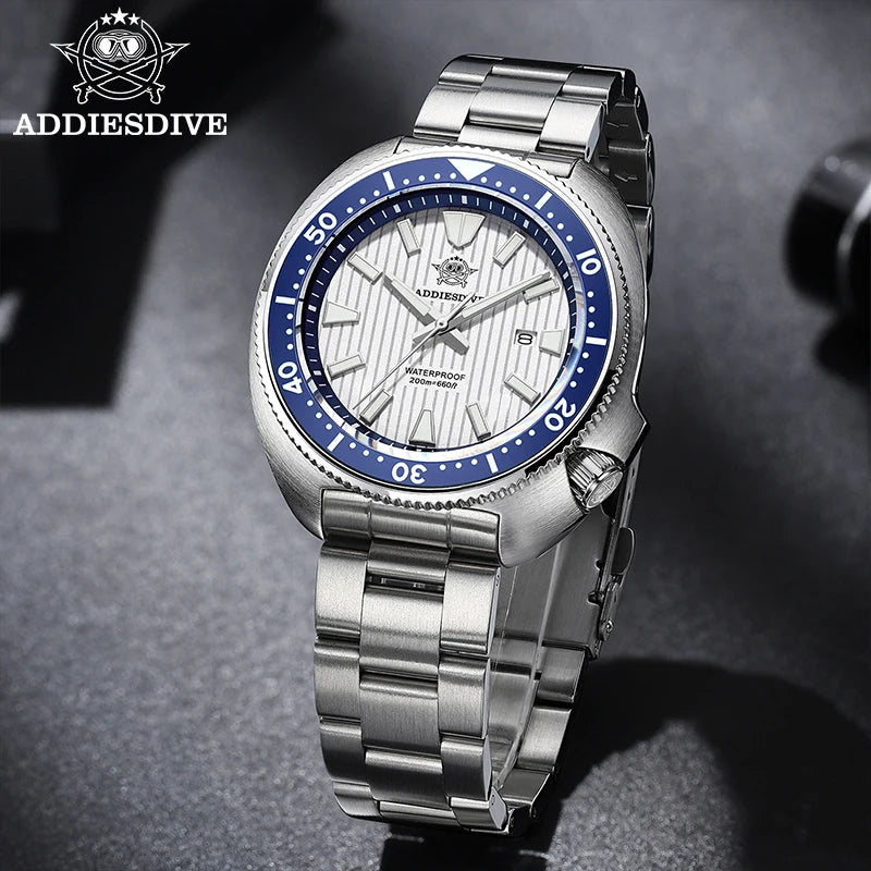 AD2507, la Plongée en Costume