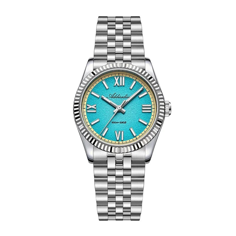 AD2535, La Précision en Habit